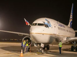 El Gobernador recibió el primer vuelo directo de Copa Airlines Panamá-Salta